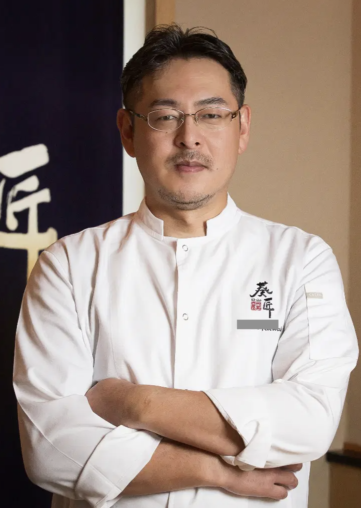 Chef for in-home cooking. - 04