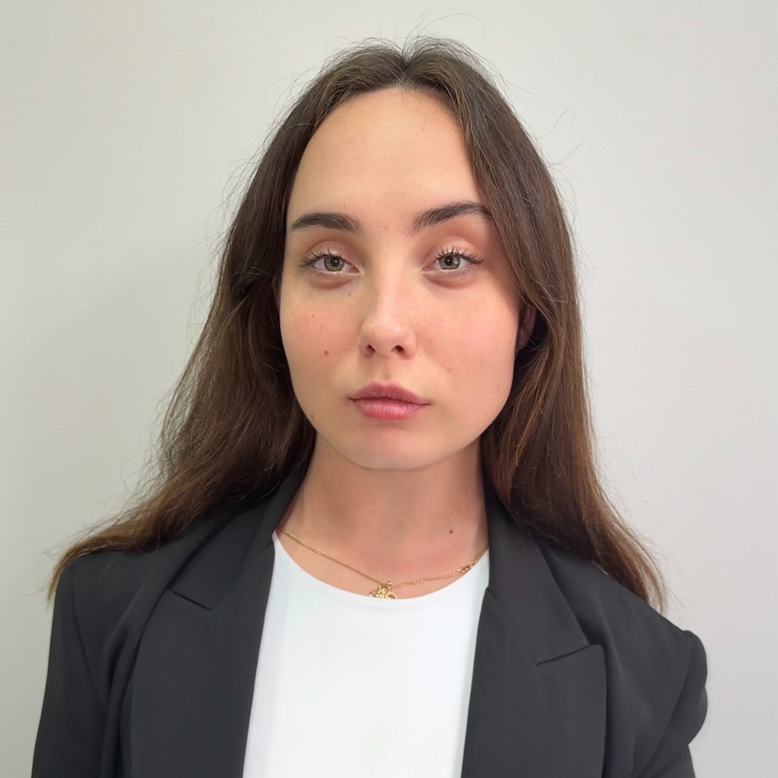 Контакты - 13